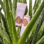 Essence Skin Tint Acabamento Natural Hidratante SPF30 100