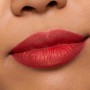 Essence 8h Matte Comfort Lápis de Lábios 18 Cherry On Top